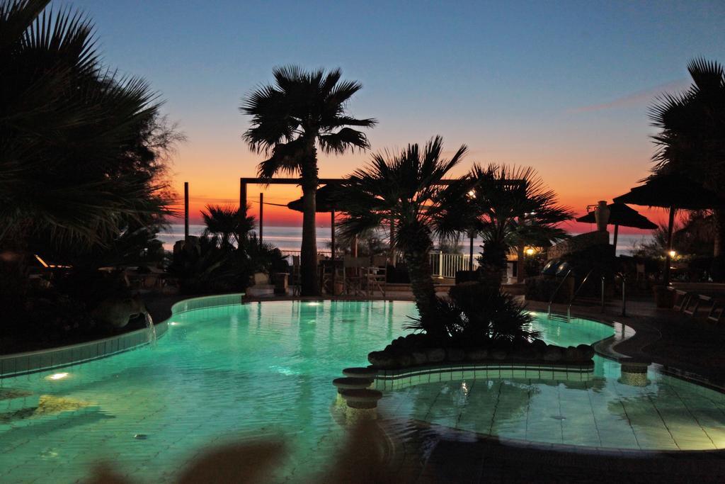 Baia del Godano Resort & Spa Capo Vaticano Exterior foto